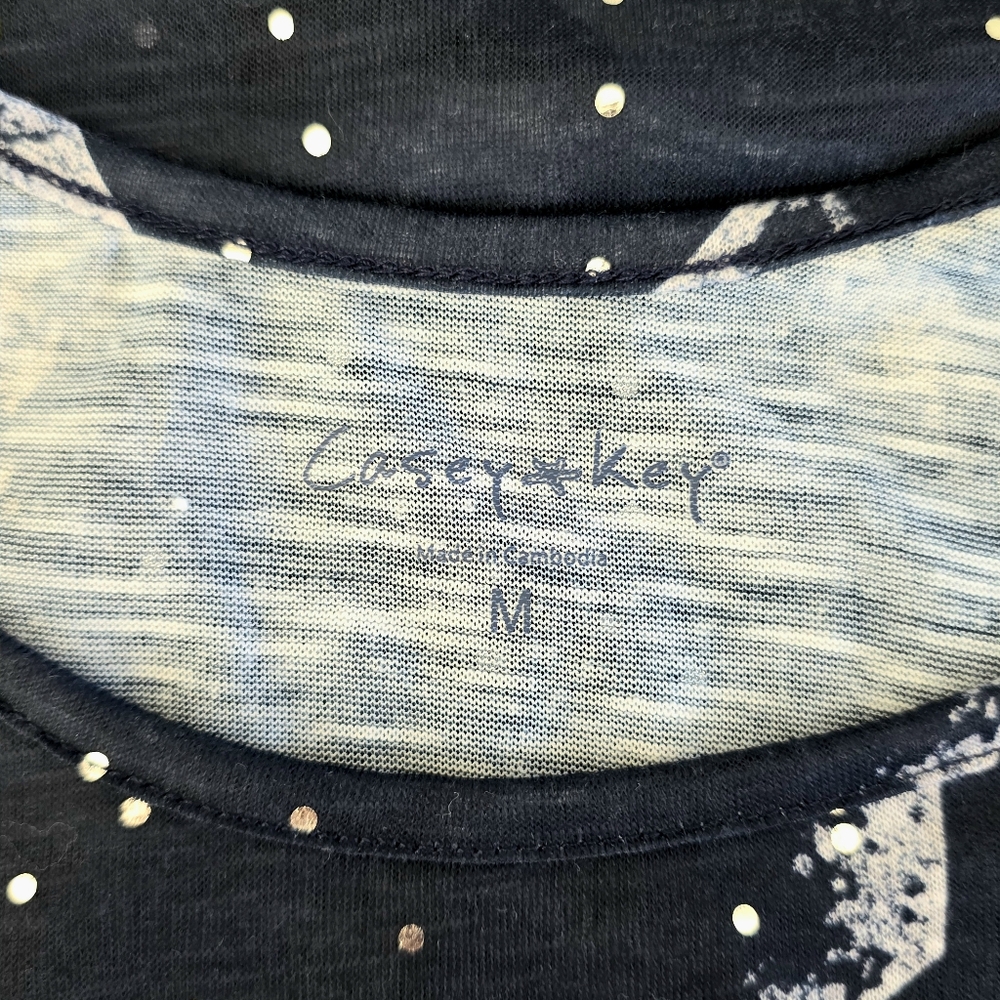 Casey Key | Navy Star Pattern Short Sleeve Top - Picture 3 of 6